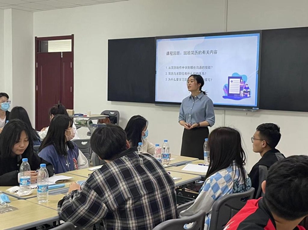jpg 甘肃机电职业技术学院3.jpg