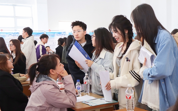 黑龙江工商学院9.jpg