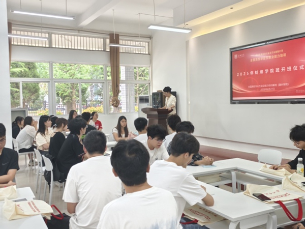 蚌埠学院1.jpg